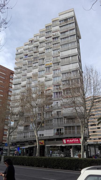 Apartamentos Los Caballos Benidorm Exterior foto